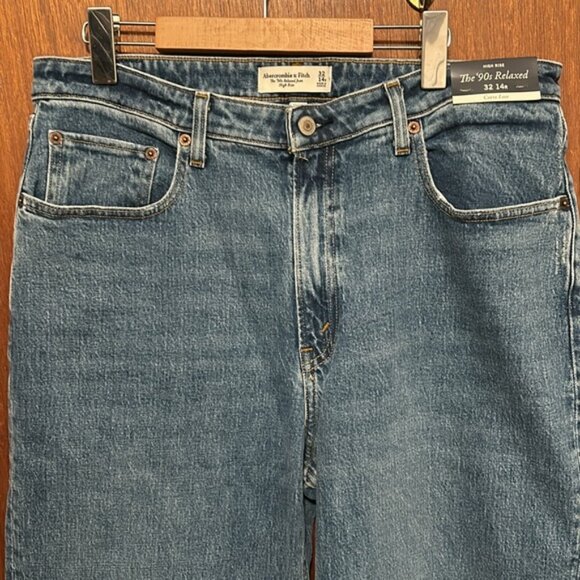 NWT Abercrombie Fitch Curve Love 90s Relaxed Jeans - Picture 3 of 11